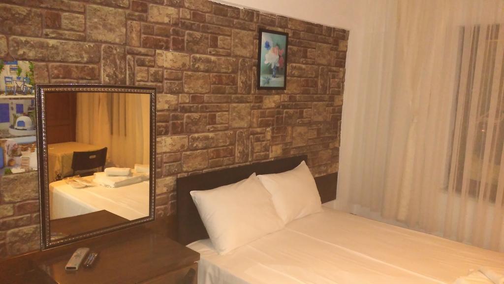 Adali Guest House Bozcaada Bilik gambar